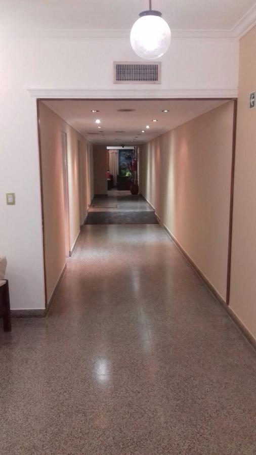 Hotel Cruce Del Desierto Veinticinco de Mayo  Bagian luar foto