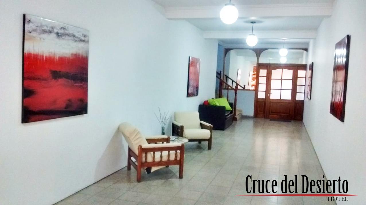Hotel Cruce Del Desierto Veinticinco de Mayo  Bagian luar foto